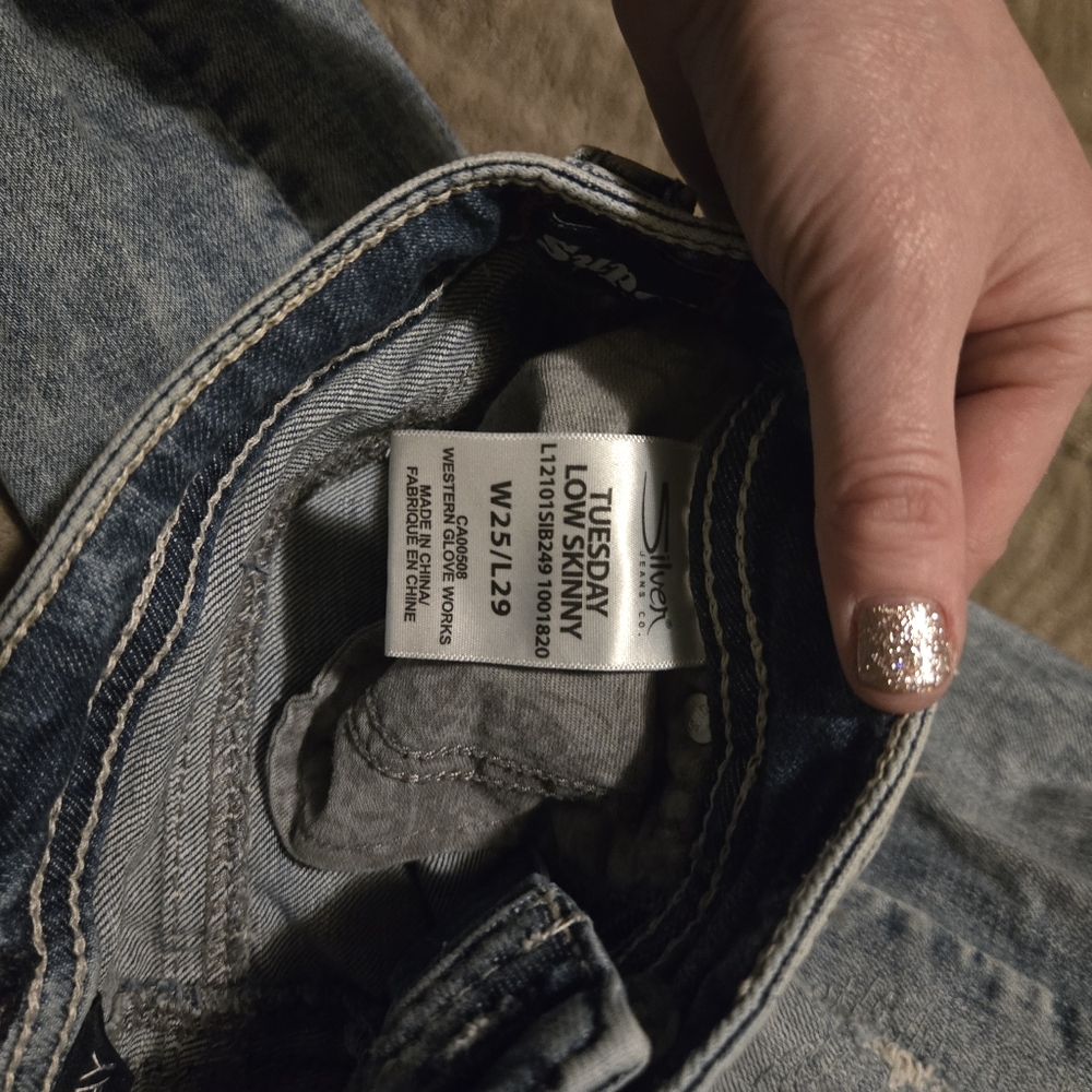 Levi's Tuesday jeans size 24